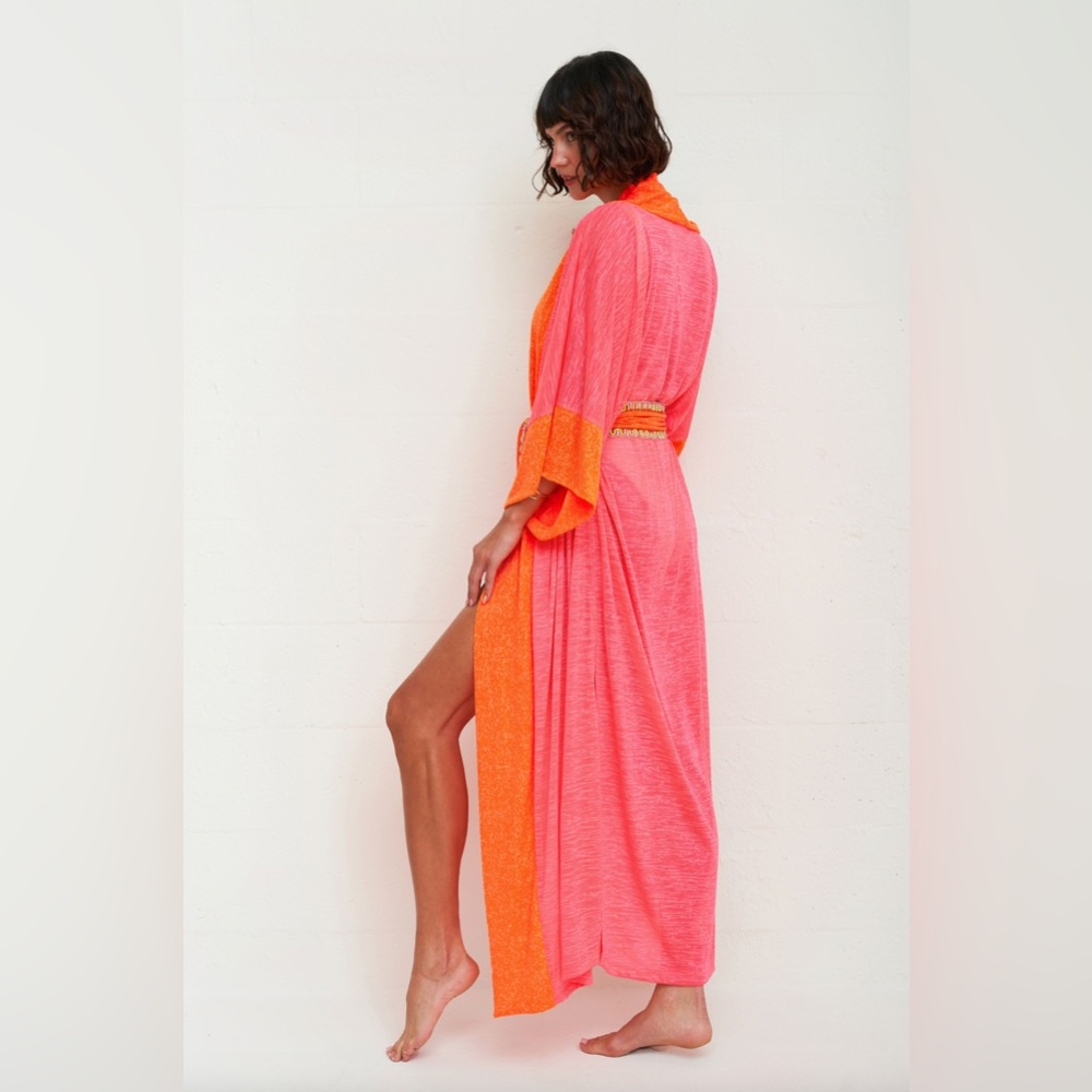 BNWT Pitusa two tone kimono Pink and Orange beautiful one size petite